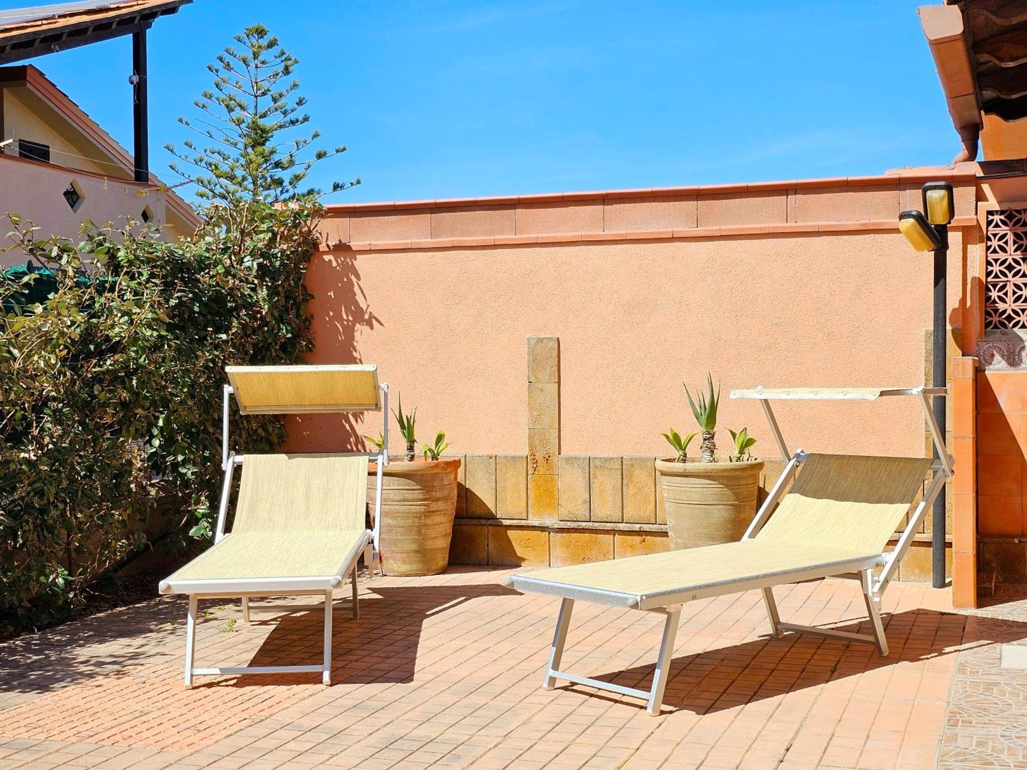 Costa Mediterranea Holiday Homes Campofelice Di Roccella Exterior photo