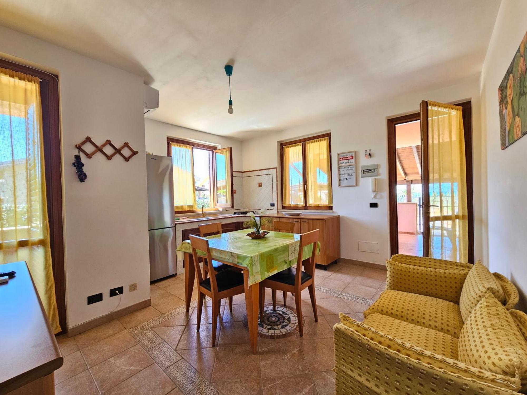 Costa Mediterranea Holiday Homes Campofelice Di Roccella Exterior photo
