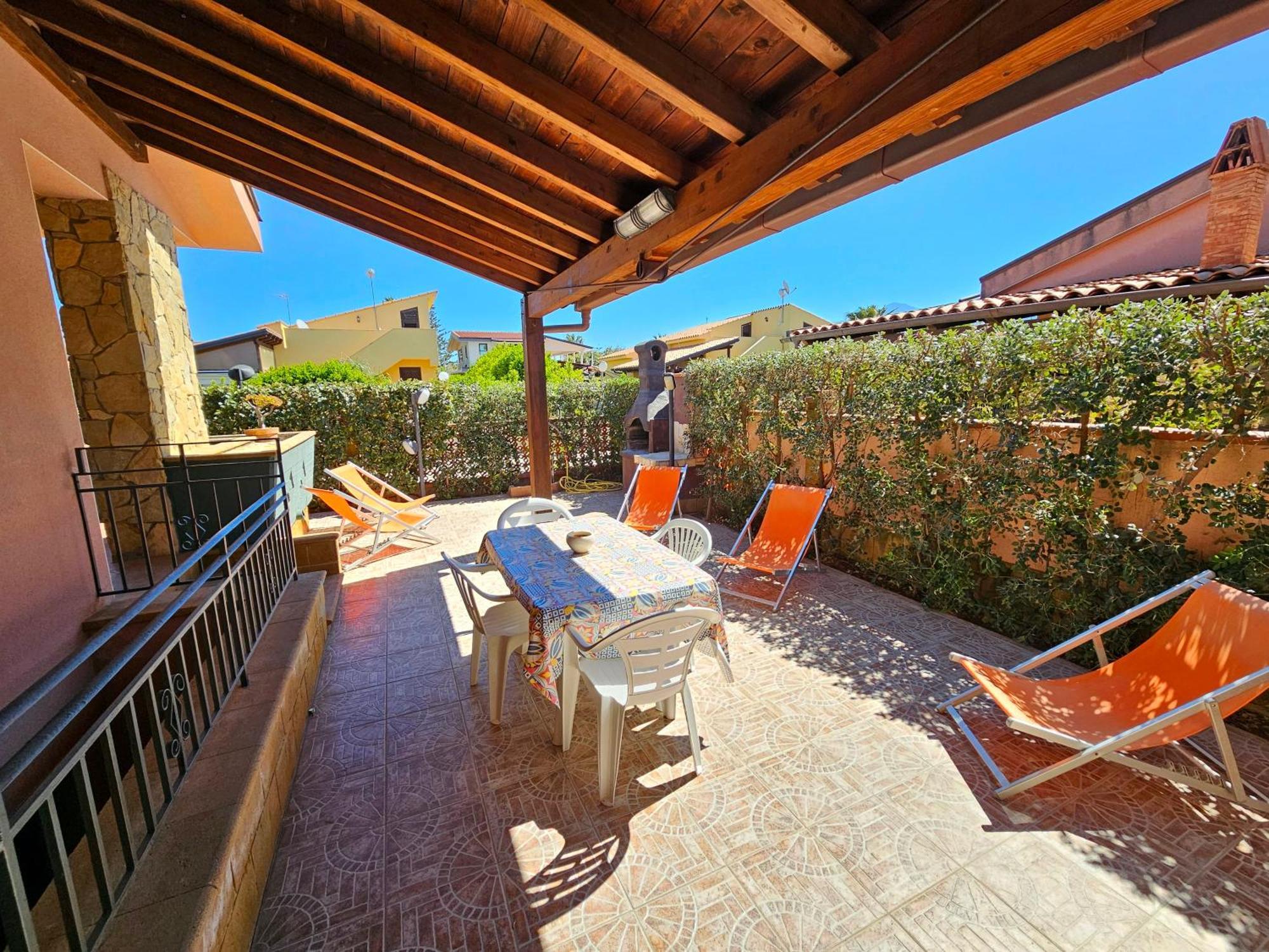 Costa Mediterranea Holiday Homes Campofelice Di Roccella Exterior photo